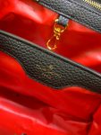 louis-vuitton-capucines-bb-black-01.png