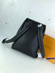 louis-vuitton-discovery-backpack-pm-B01.png