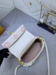 louis-vuitton-favourite-bag-01-1.jpg