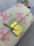 louis-vuitton-favourite-bag-01-1.jpg