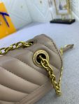 louis-vuitton-new-wave-chain-bag-tg01.jpg