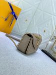 louis-vuitton-new-wave-chain-bag-tg01.jpg