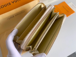 LVBAGS-1-157.png