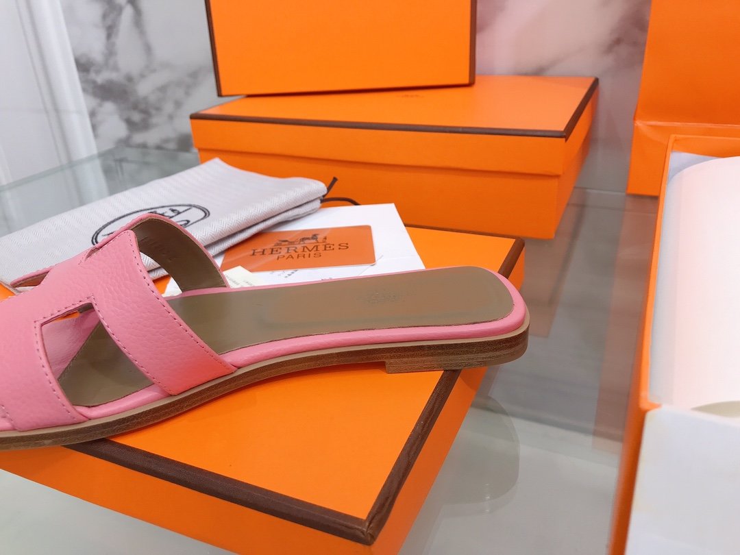 HERMES SANDAL PINK ORAN