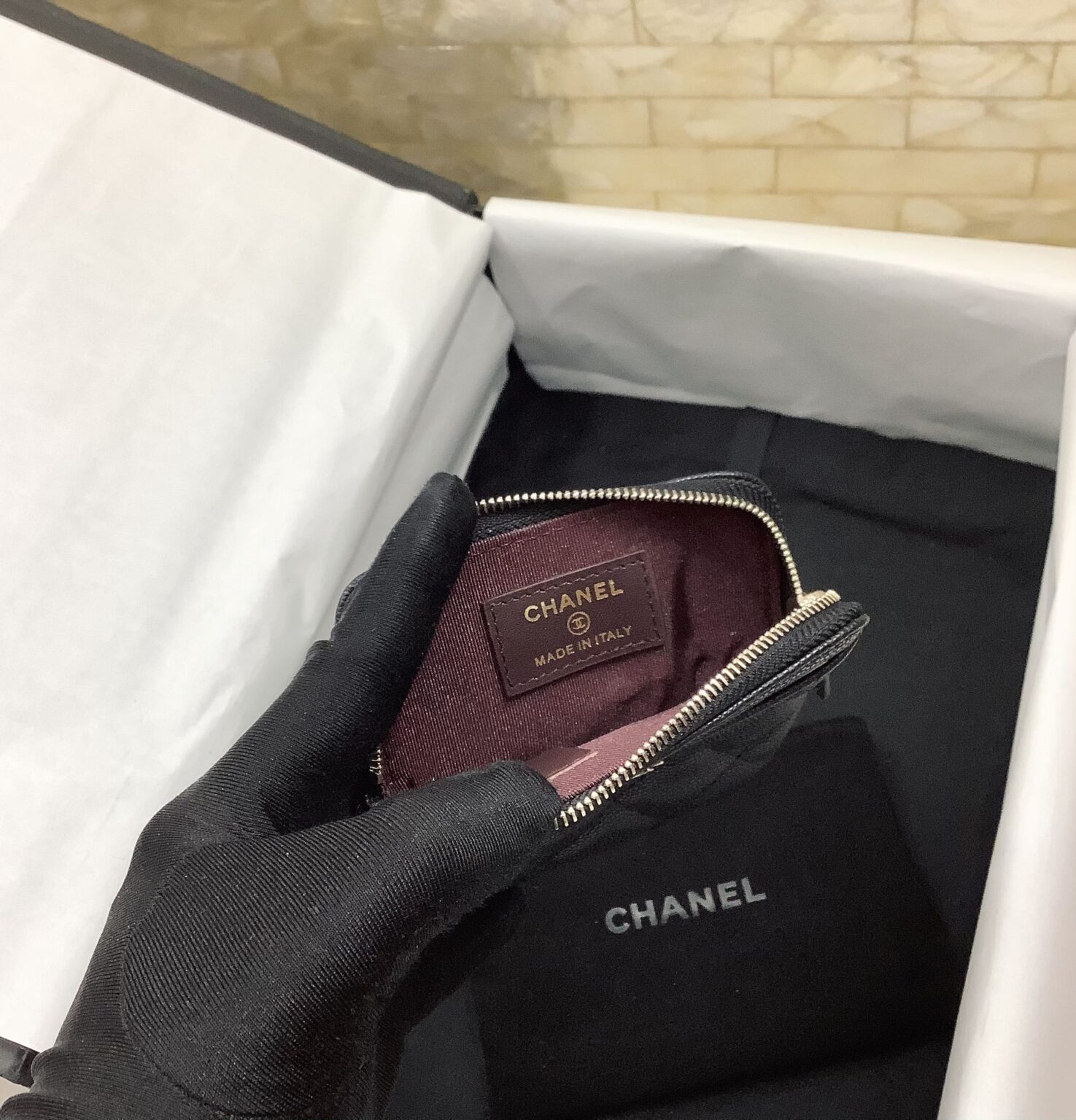 CHANEL CAVIAR QUILTED ZIP CARD HOLDER BLACK WALLET