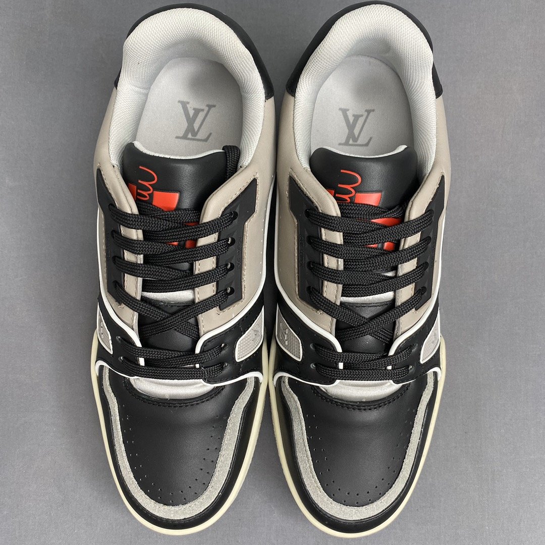 Louis Vuitton LV Trainer Sneaker Low Black Grey