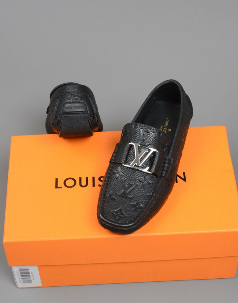 LOUIS VUITTON CLASSIC BLACK MOCCASIN