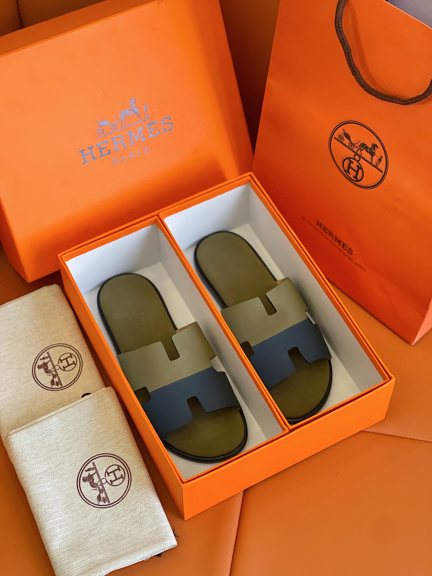 public-_4_-removebg-preview