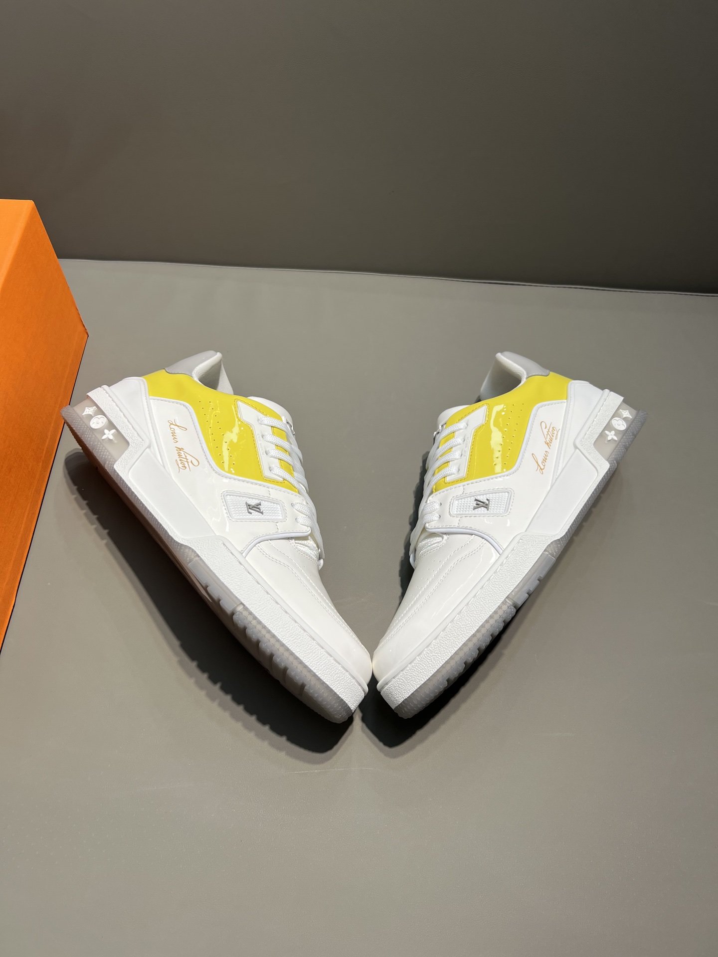 Louis Vuitton Trainer Sneaker WhiteYellow Virgil Abloh