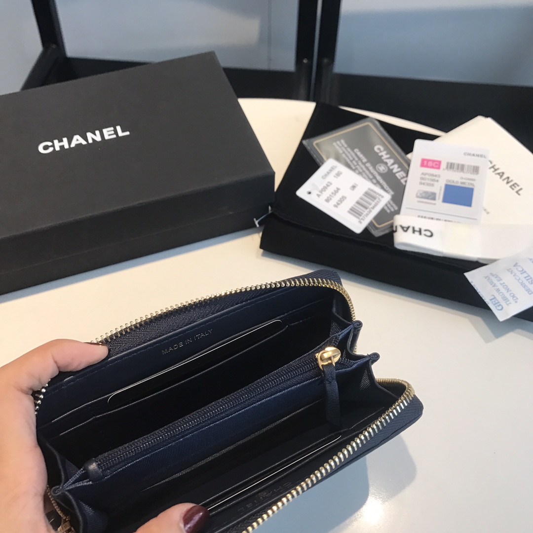 CHANEL RED BLACK WALLET 16.5CM