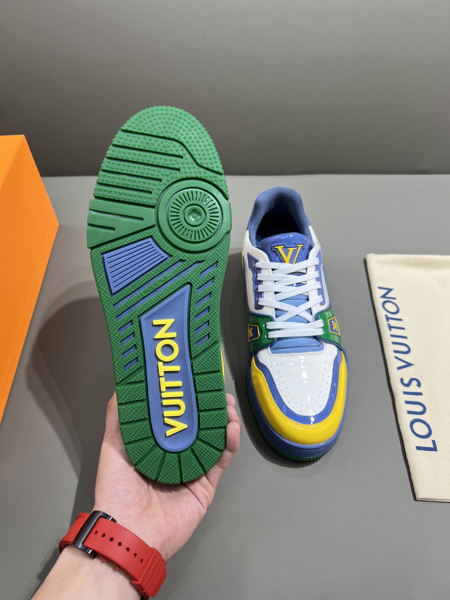 LOUIS VUITTON TRAINER SNEAKER MULTI COLOR