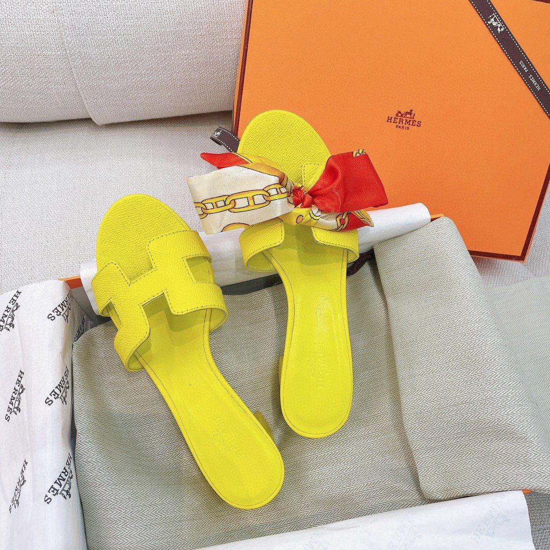 HERMES TURMERIC YELLOW OASIS SANDAL