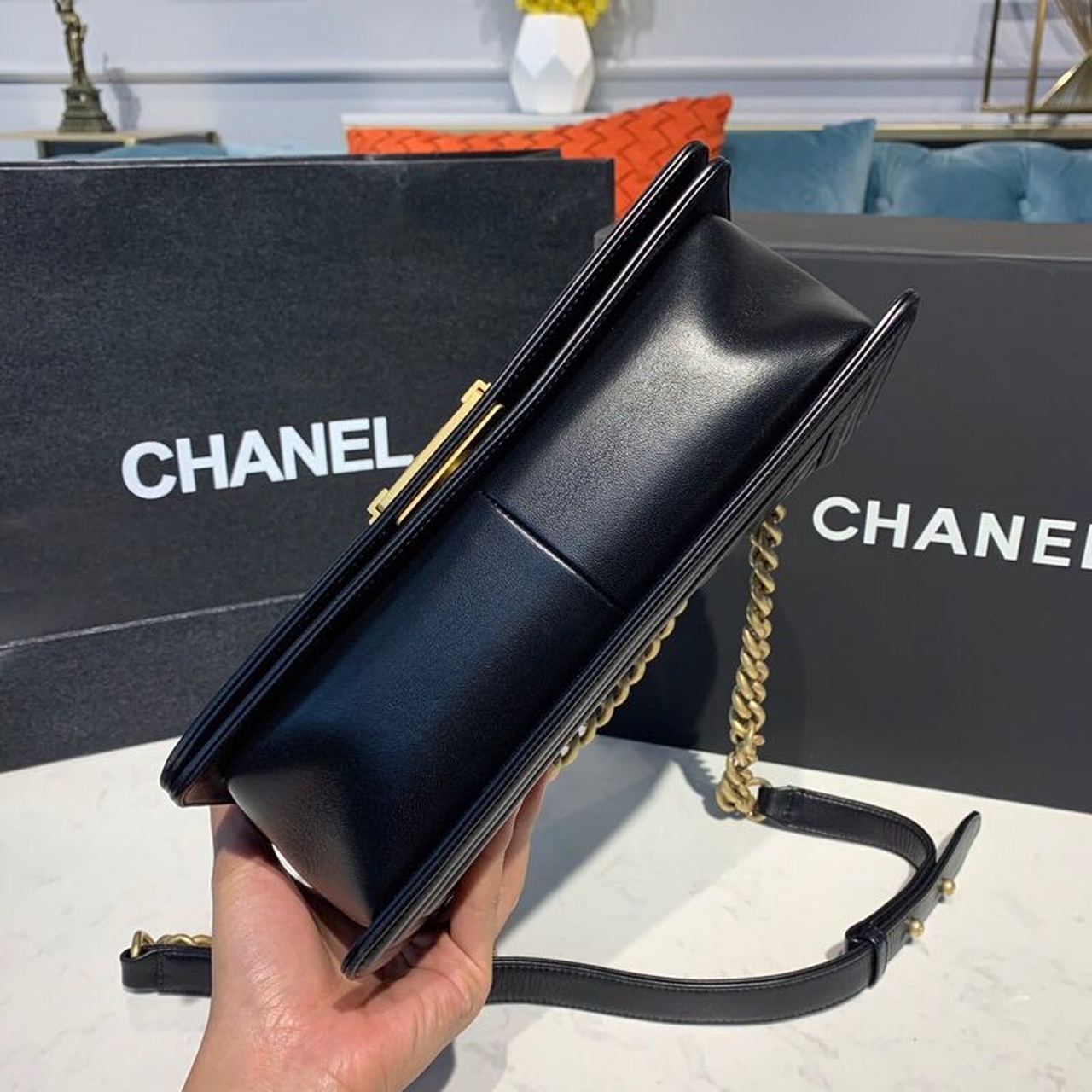 CHANEL BOY HANDBAG GOLD TONED HARDWARE BLACK 9.8IN/25CM