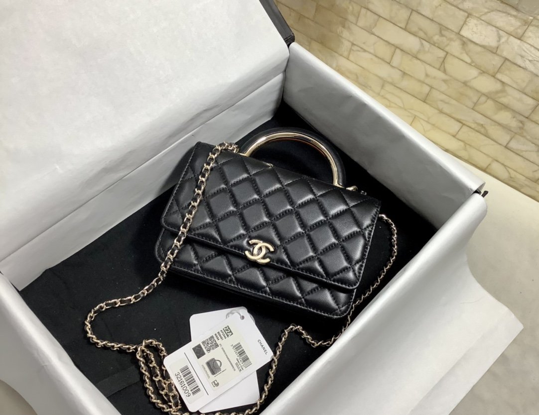CHANEL HAND-HELD OBLIQUE CROSS BAG BLACK 6.7IN/19CM