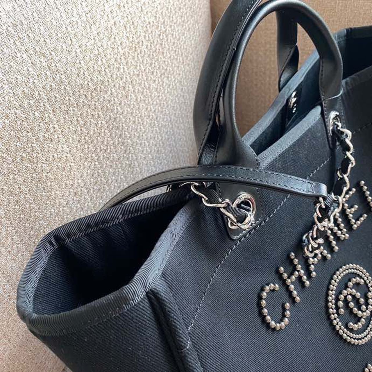 CHANEL LARGE BLACK PEARL DEAUVILLE TOTE BAG