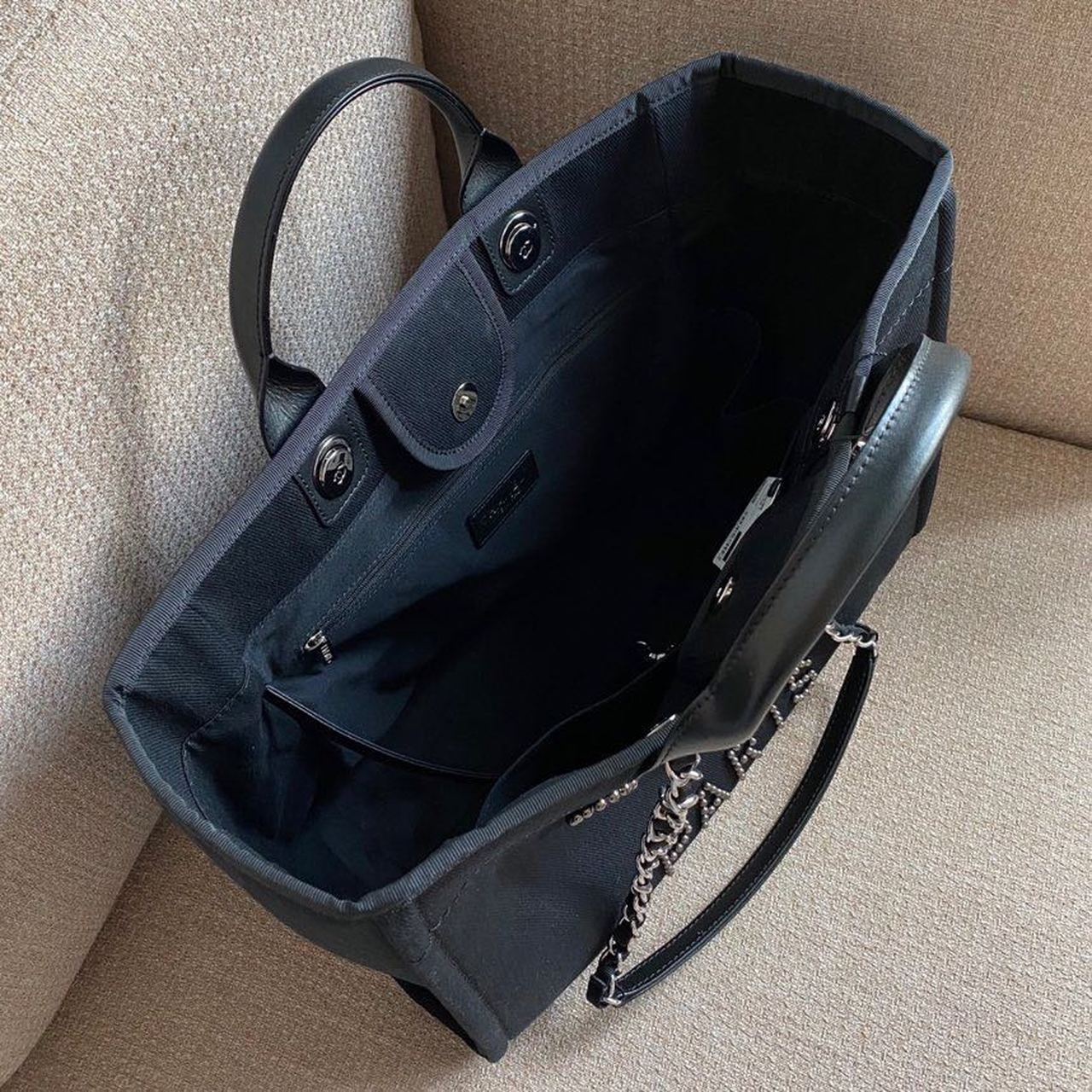 CHANEL LARGE BLACK PEARL DEAUVILLE TOTE BAG
