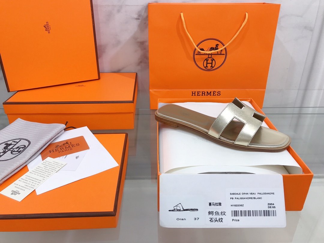 HERMES GOLD SANDAL ORAN