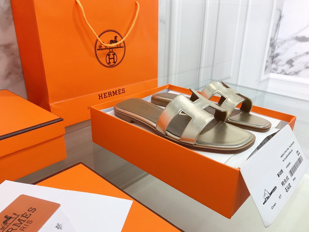 HERMES GOLD SANDAL ORAN