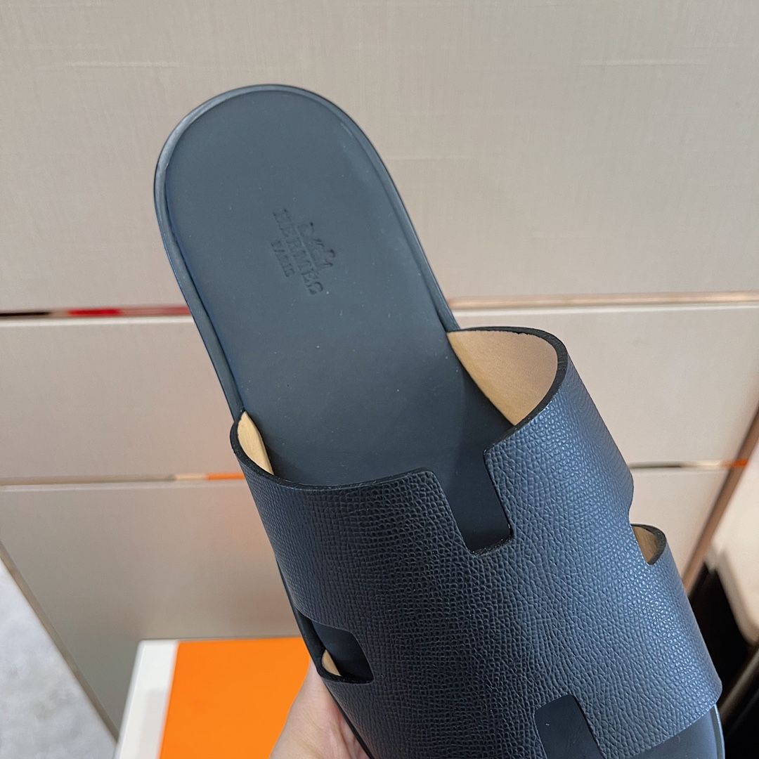 public-_4_-removebg-preview