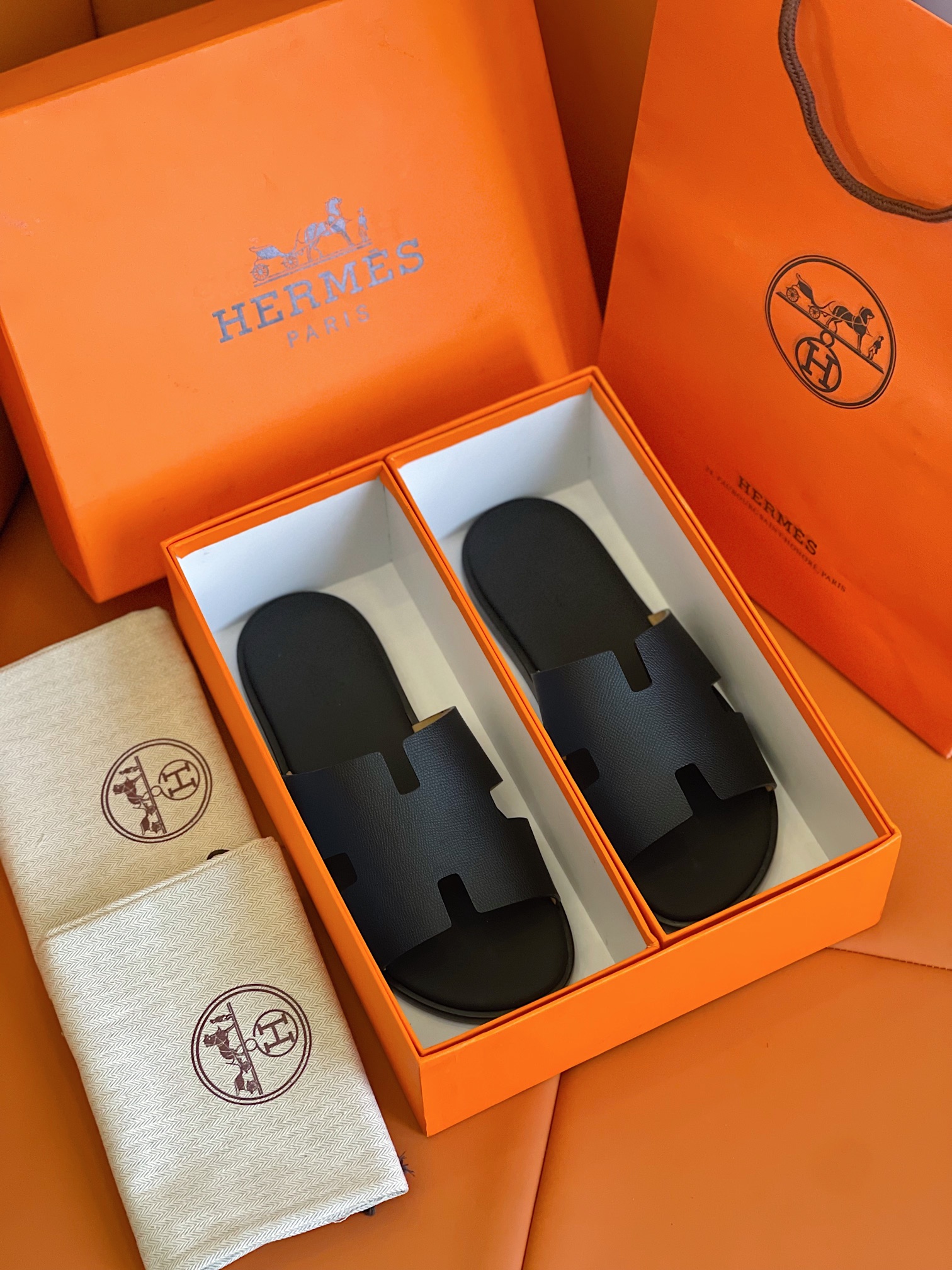 public-_4_-removebg-preview