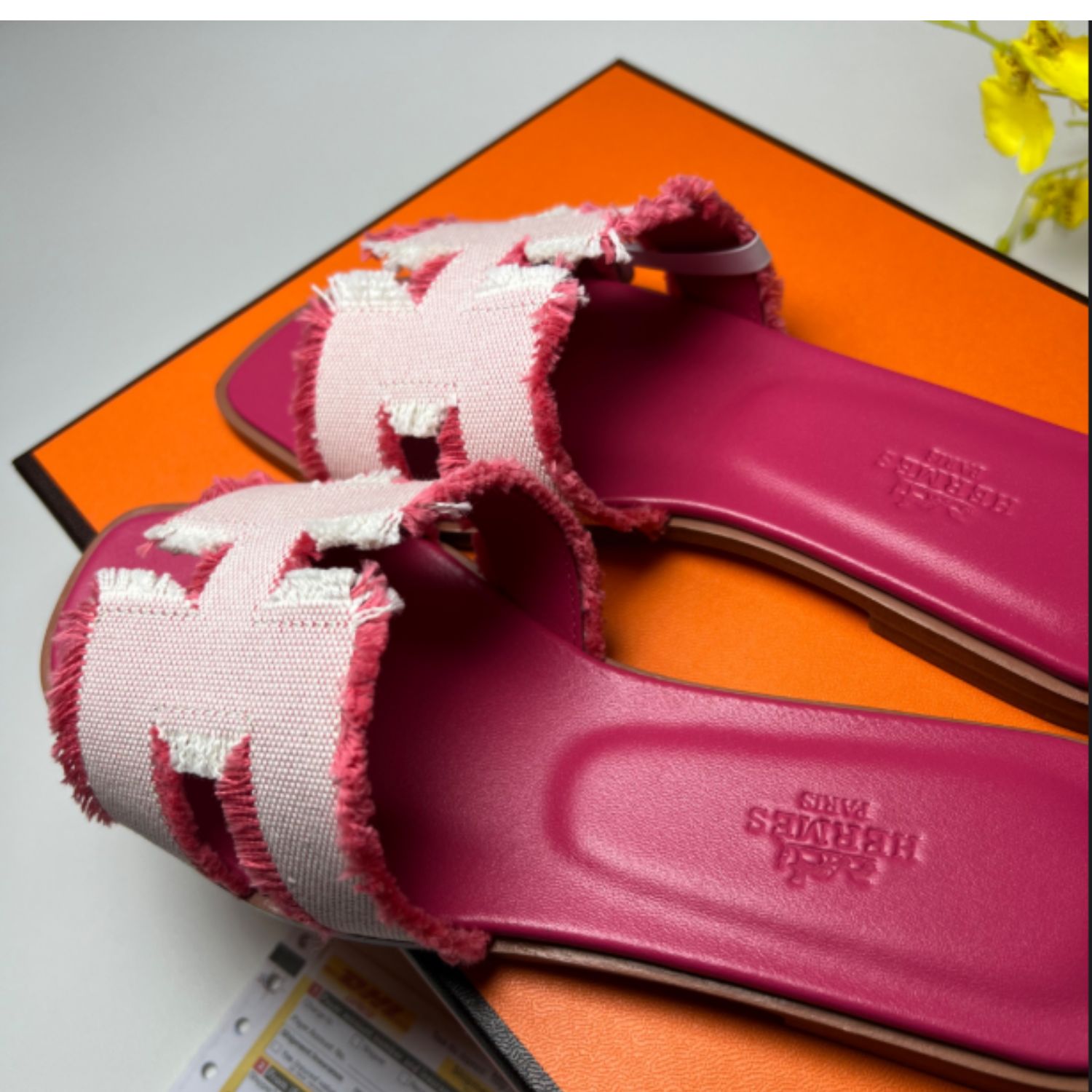 HERMES SANDAL ORAN PINK