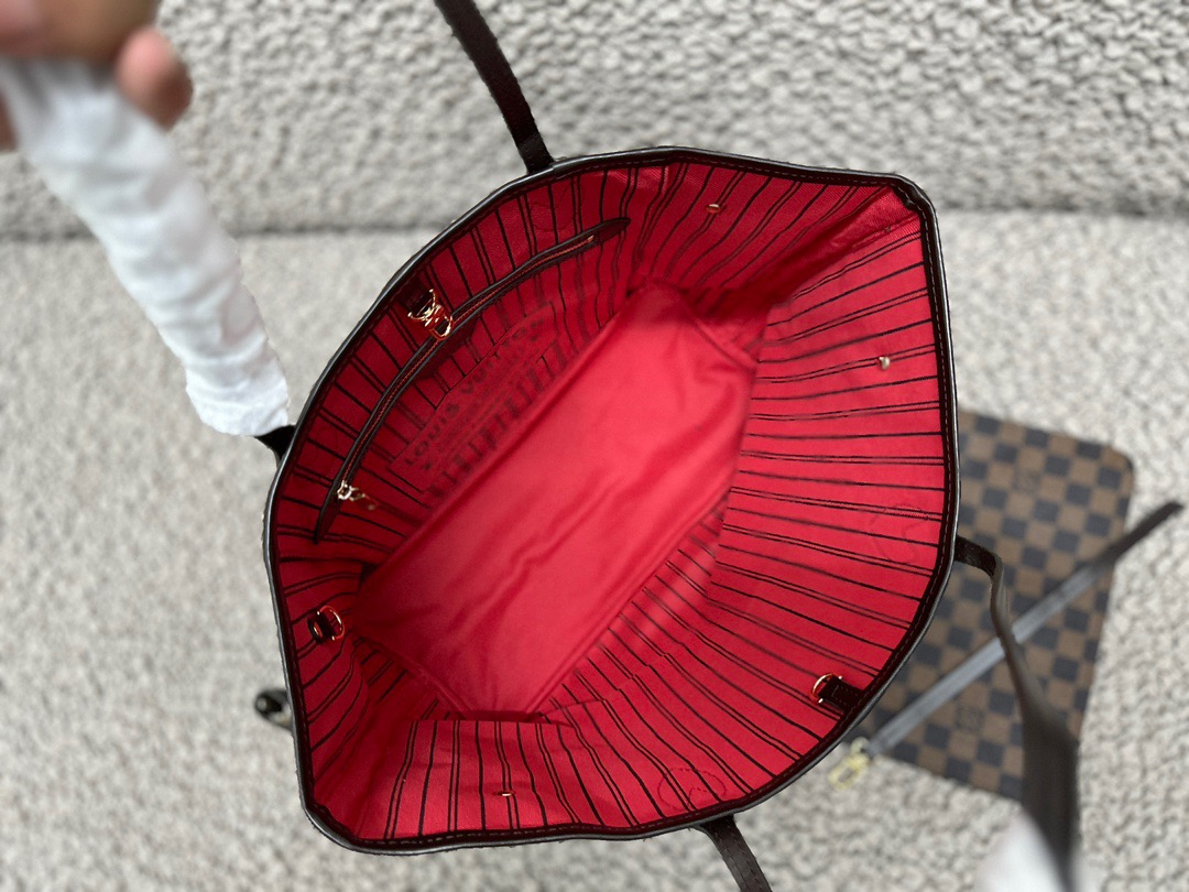 LOUIS VUITTON NEVERFULL GM TOTE