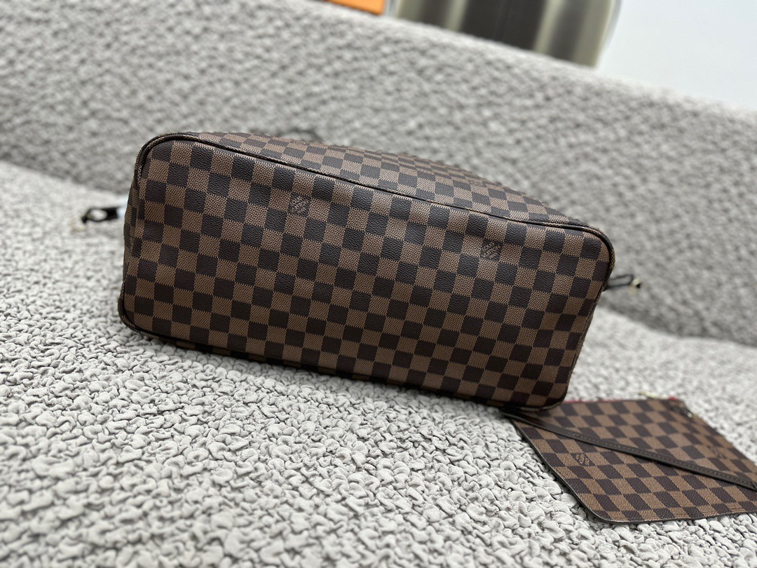 LOUIS VUITTON NEVERFULL GM TOTE