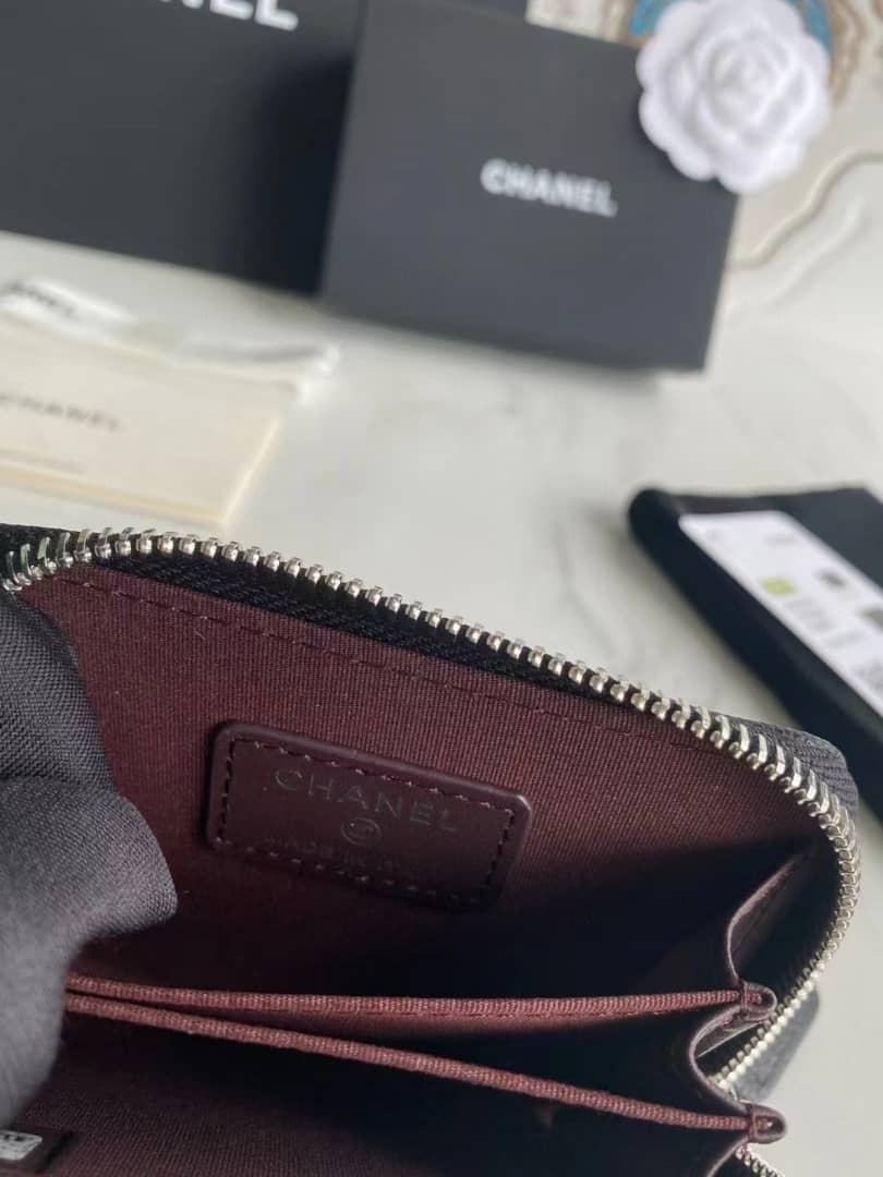 CHANEL CLASSIC ZIPPED COIN WALLET 11CM