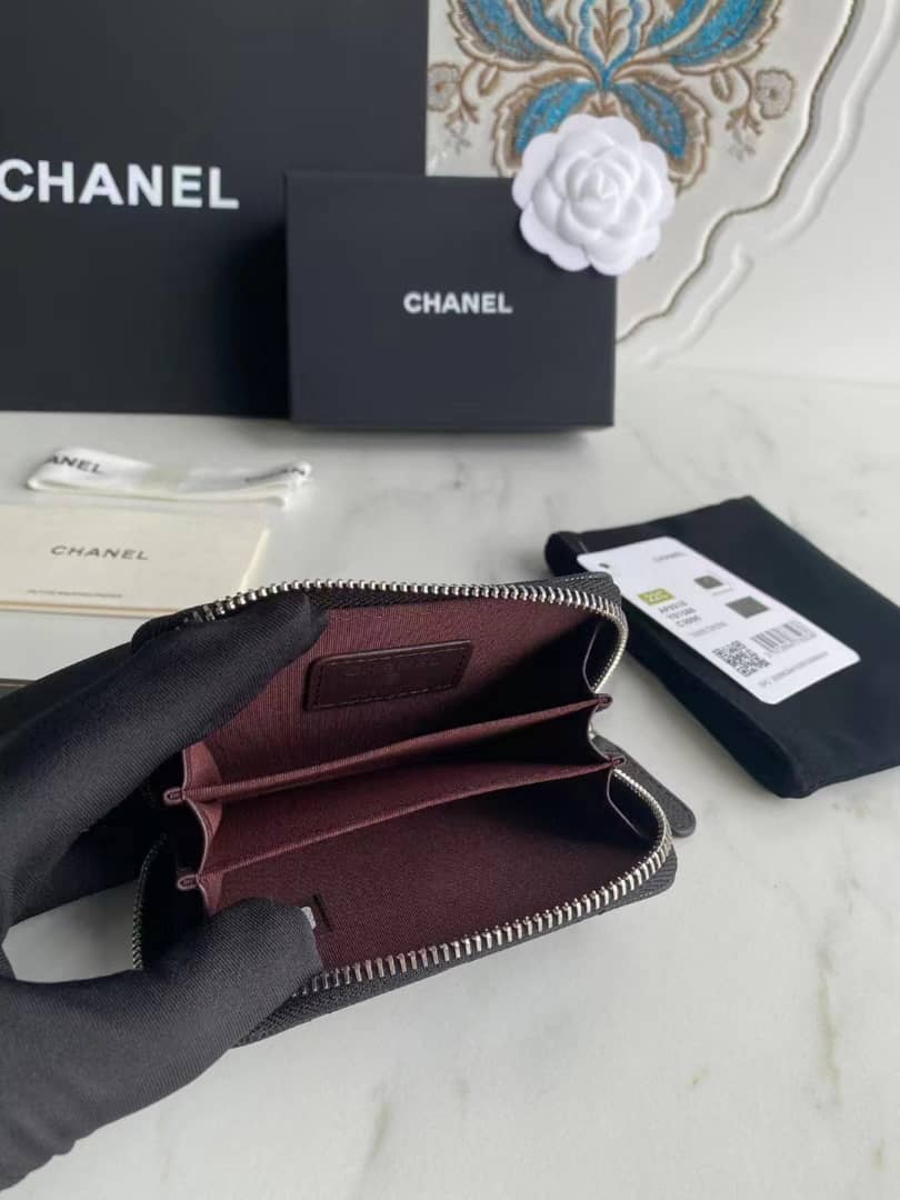CHANEL CLASSIC ZIPPED COIN WALLET 11CM