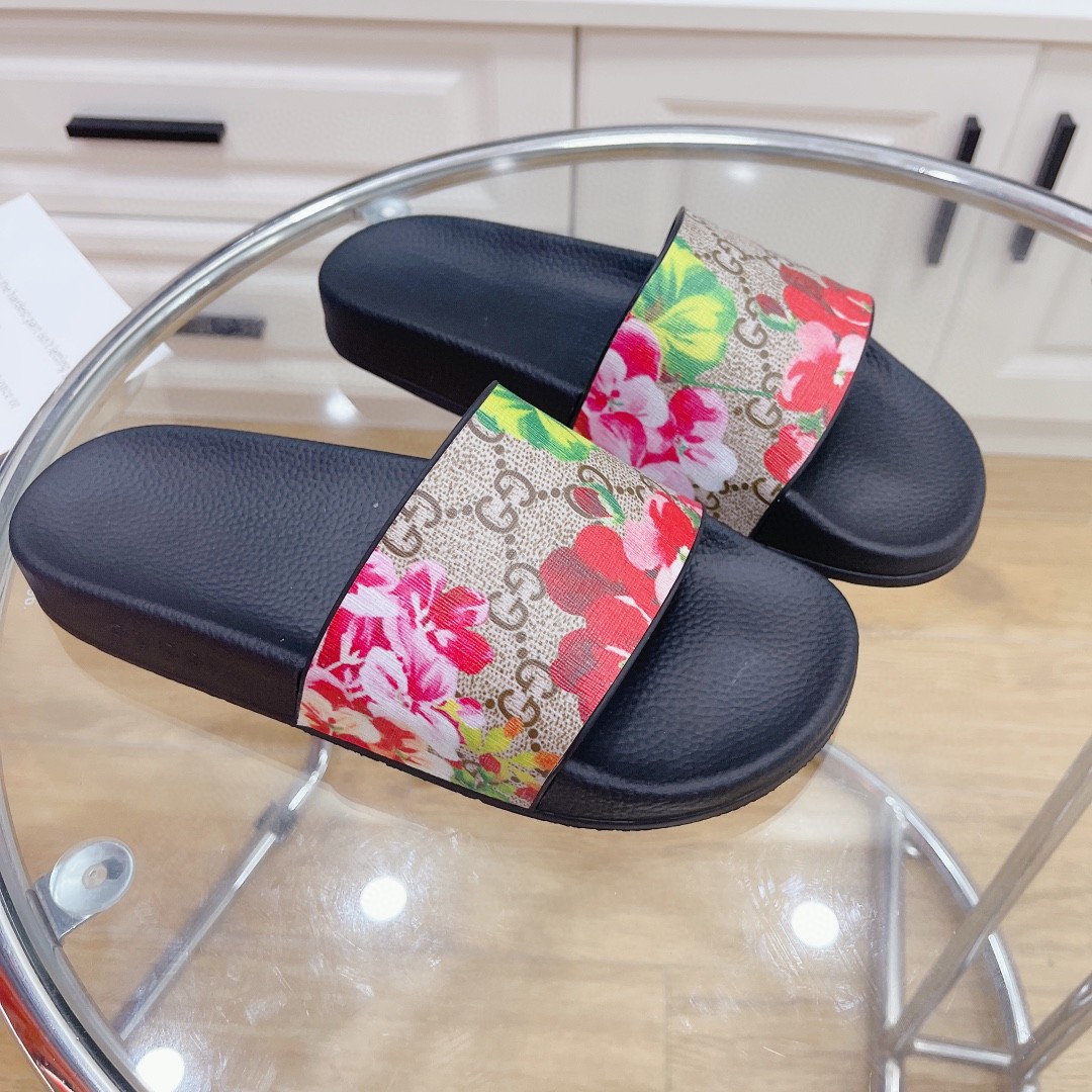 GUCCI FLORAL PRINT SUPREME SLIDE SANDALS FOR WOMEN
