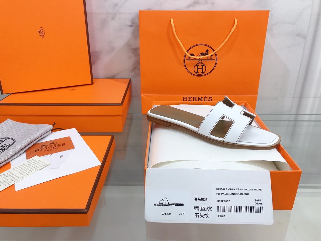 HERMES WHITE ORAN SANDAL