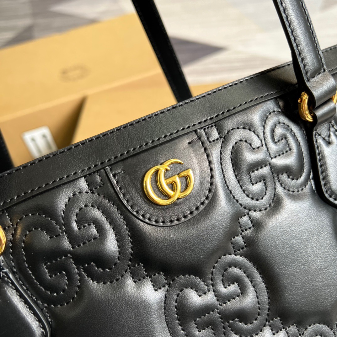 GUCCI MEDIUM BLACK GG TOTE