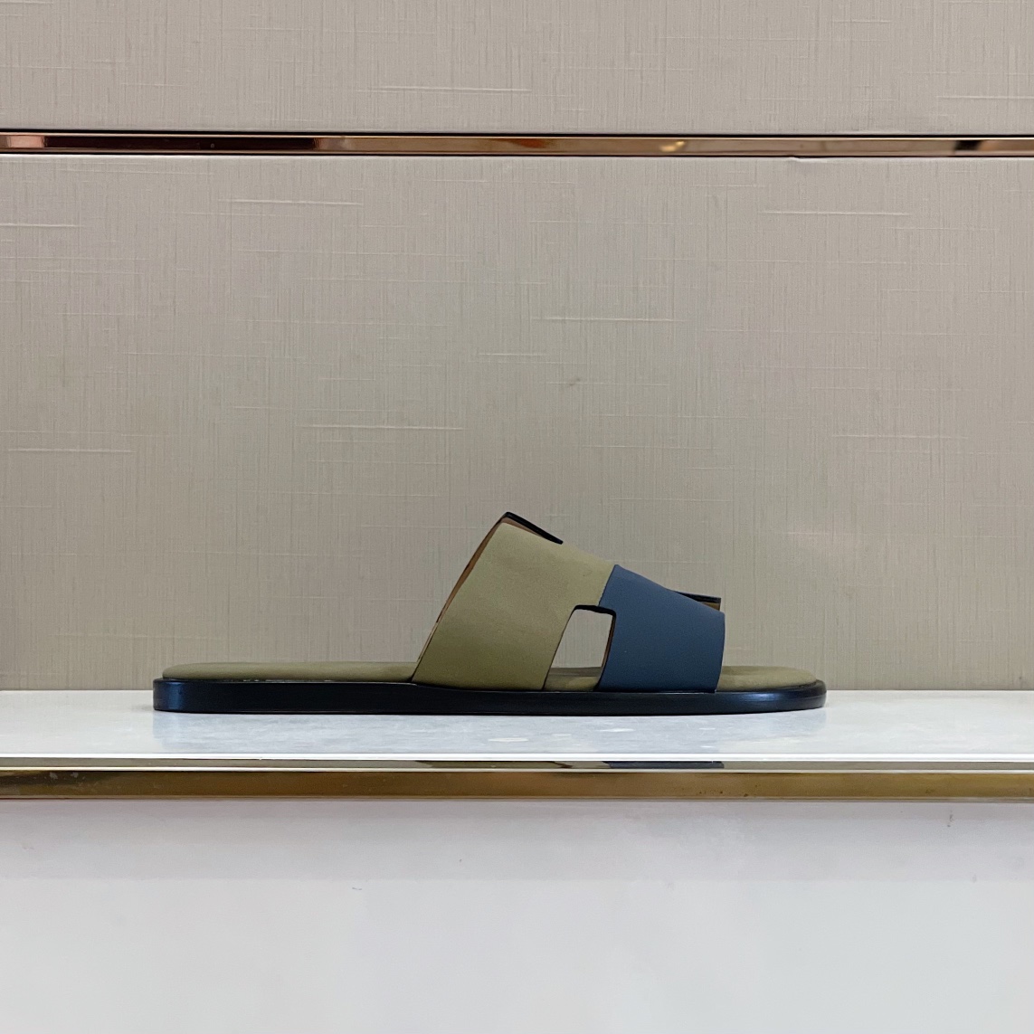 public-_4_-removebg-preview