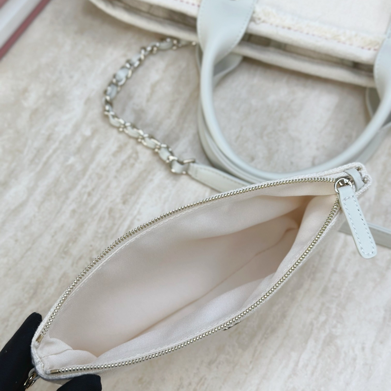 CHANEL BEIGE LARGE DEAUVILLE TOTE BAG 35CM