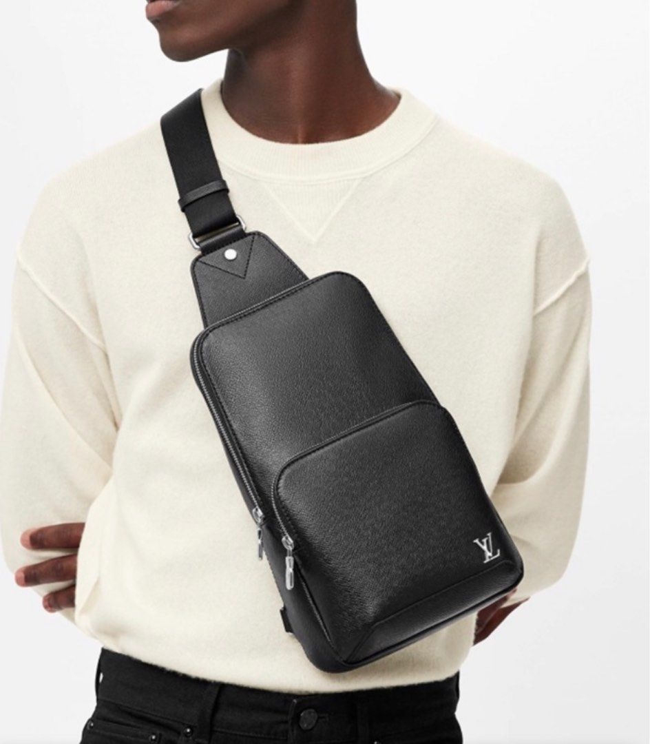 cheapestlv_avenue_sling_bag_bl_1