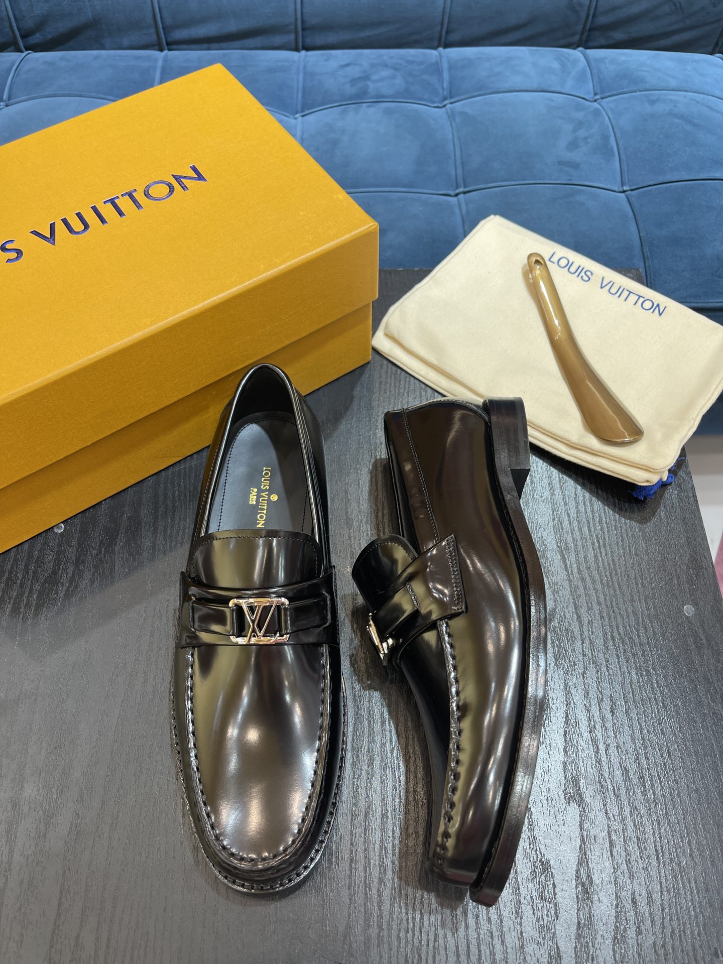 Louis Vuittion Major Loafer Black