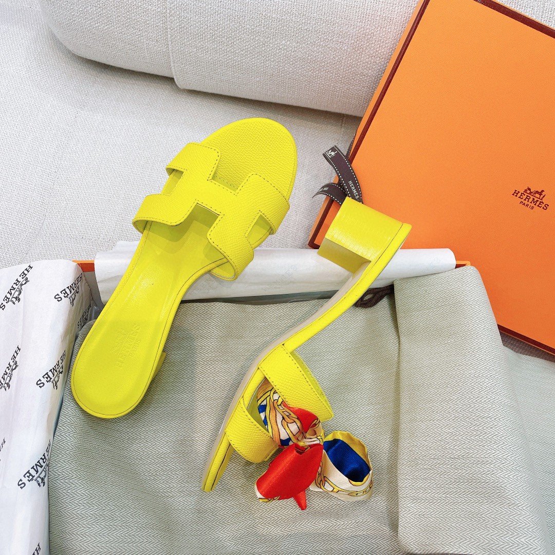 HERMES TURMERIC YELLOW OASIS SANDAL