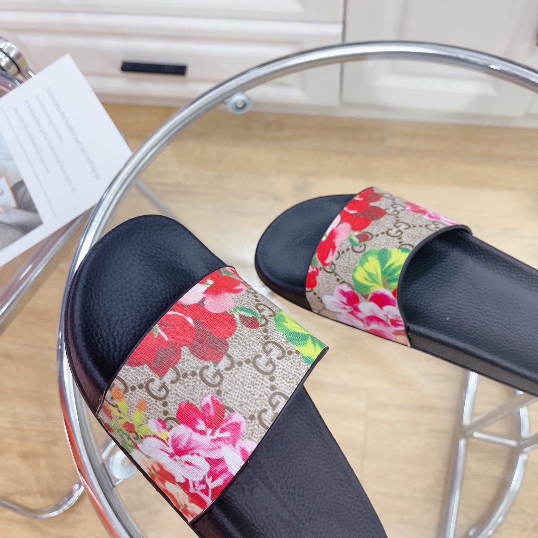GUCCI FLORAL PRINT SUPREME SLIDE SANDALS FOR WOMEN