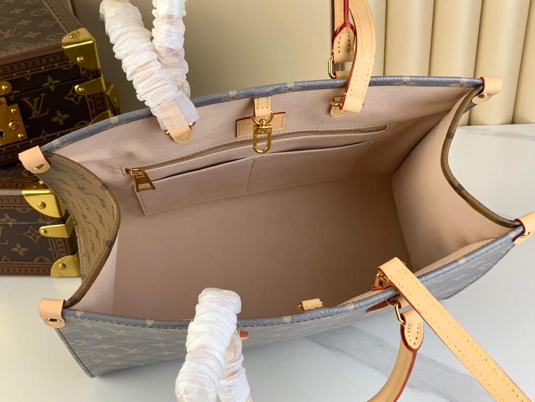 LOUIS VUITTON GREY ONTHEGO MM TRIANON