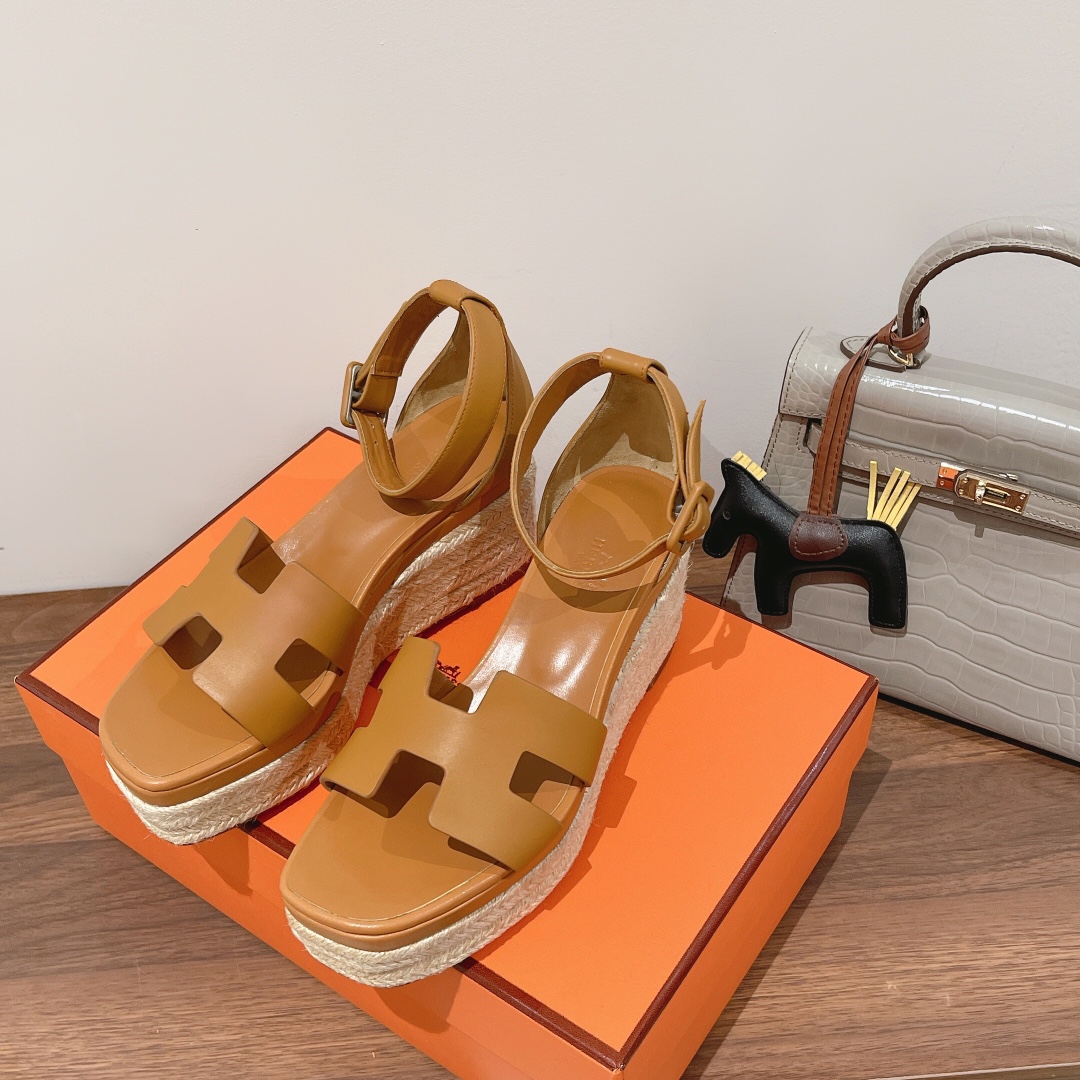 HERMES 40 ESPADRILLES BROWN DOLL