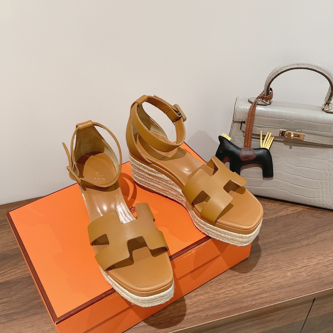 HERMES 40 ESPADRILLES BROWN DOLL