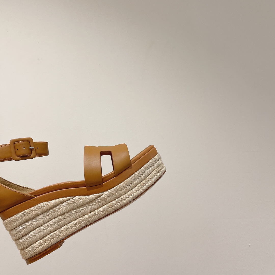 HERMES 40 ESPADRILLES BROWN DOLL