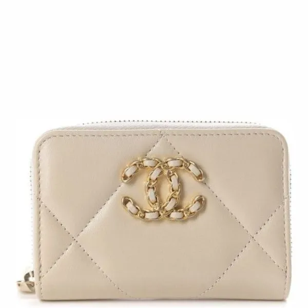Chanel 19 Card Holder With Zipper Leather Cream Wallet