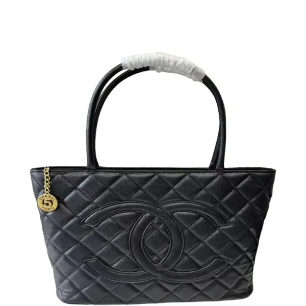 Chanel Shoulder Black Bag Medallion Tote