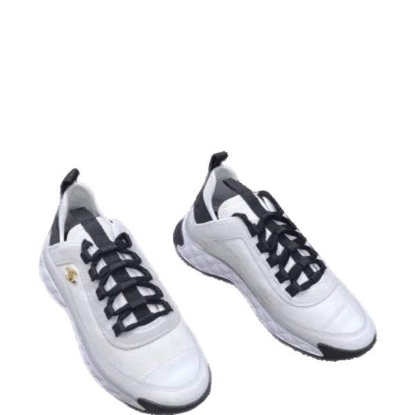 Chanel Sneakers Beige 0.4in/1cm