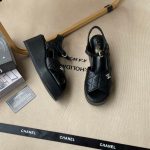 sandales-chanel-en-cuir-noir-43700430-1_4-595×595-1.png