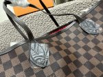 LOUIS-VUITTON-NEVERFULL-GM-TOTE.jpg