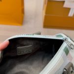 LOUIS-VUITTON-KEEPALL-25-SNAKOFLAGE.jpg
