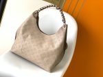 LOUIS-VUITTON-Mahina-Carmel-Hobo-Galet-1.jpg