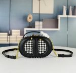 w768h768fitcover-4532.jpg